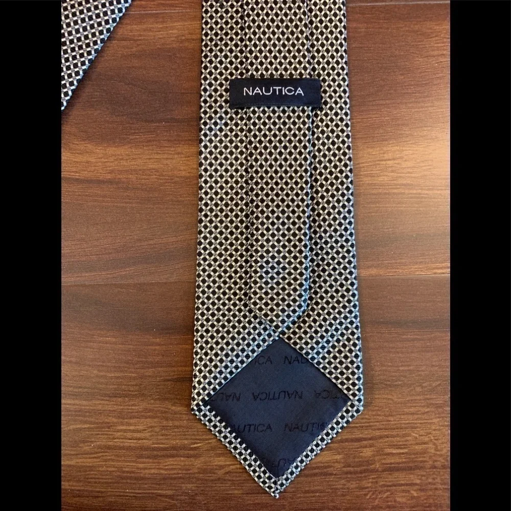 NAUTICA Silk Geometric Pattern Necktie